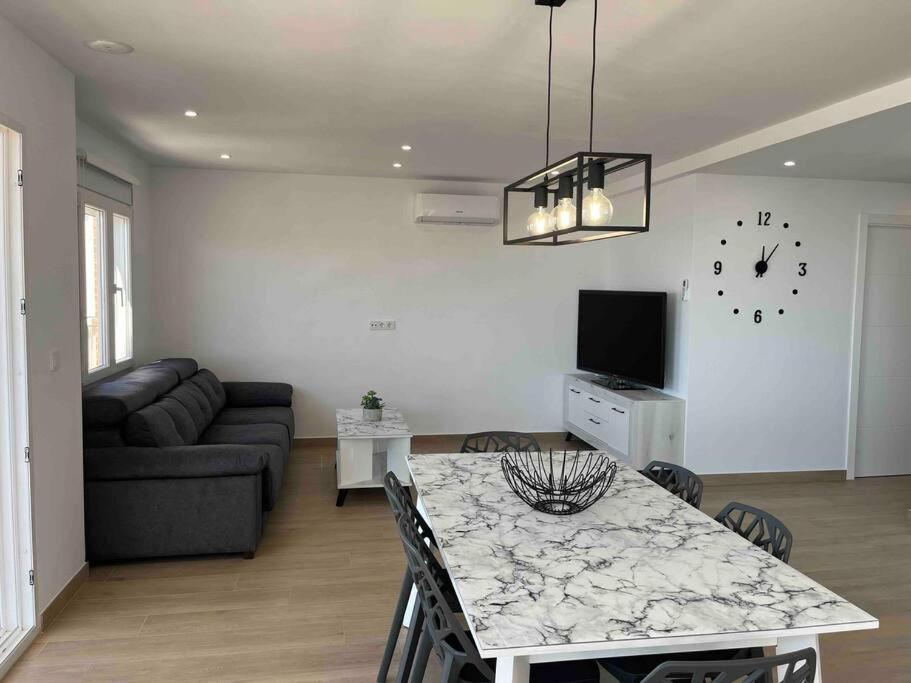 Apartament Con Preciosas Vistas A Pie De Playa Santa Pola